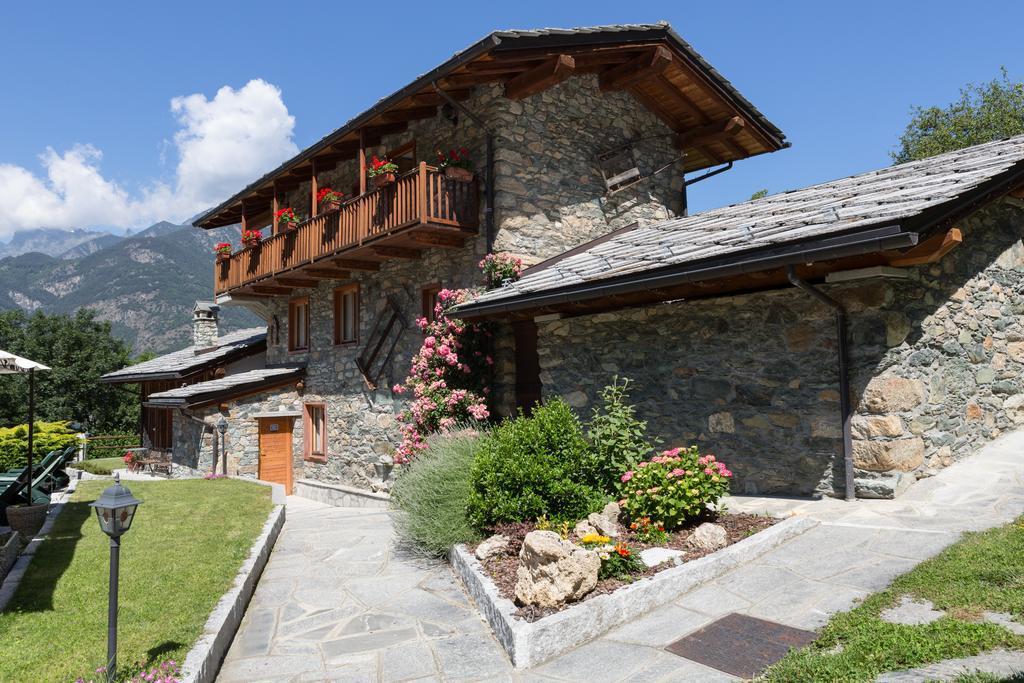 La Majon De Fohten Montjovet Exterior photo